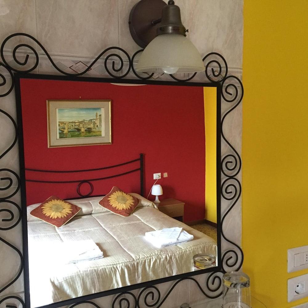 Hotel Aline Флоренция Екстериор снимка